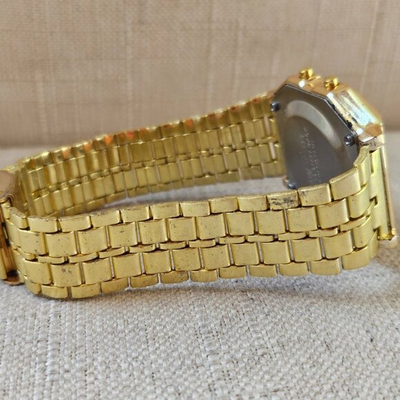 Women Wristwatch Yellow Gold Tone Digital Wrist Watch Multi Functional NEW - Picture 6 of 12